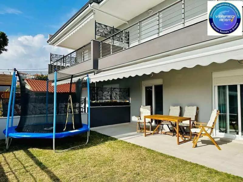 Lora Family Apartment, Nikiti, Sithonia — mid-term rental in Nikiti